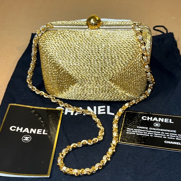 Authentic Chanel Party Pill Box Shoulder Bag - Picture 3 of 16